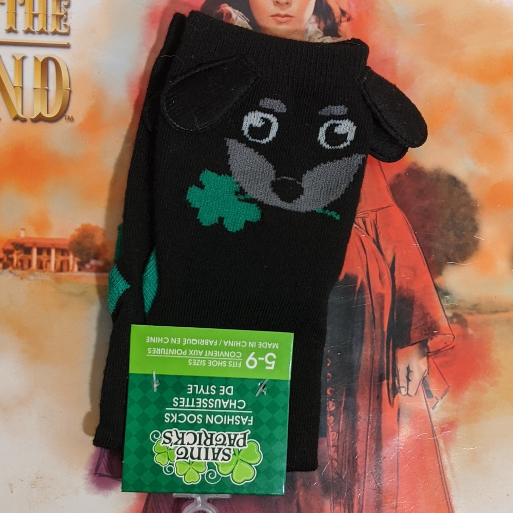 Ladies Saint Patrick's Day Green Black Puppy Dog Four 4 Leaf Clover Irish Socks